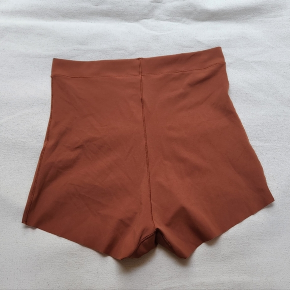 The Kit Undergarments High Waist Briefs Shorts Underwear Slips Brown size 1 NWOT - Picture 4 of 6